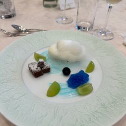 アヴァンセリアン大阪の写真1枚目