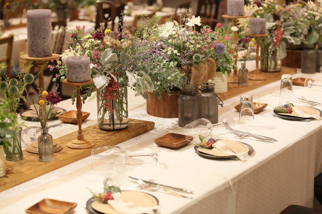 ゲストテーブルにも必須 キャンドルを使った装飾アイデア15選 結婚式準備はウェディングニュース