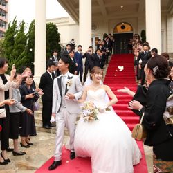 ベイサイド迎賓館 和歌山で挙げたruuxx0214さんの結婚披露宴・挙式カバー写真1枚目