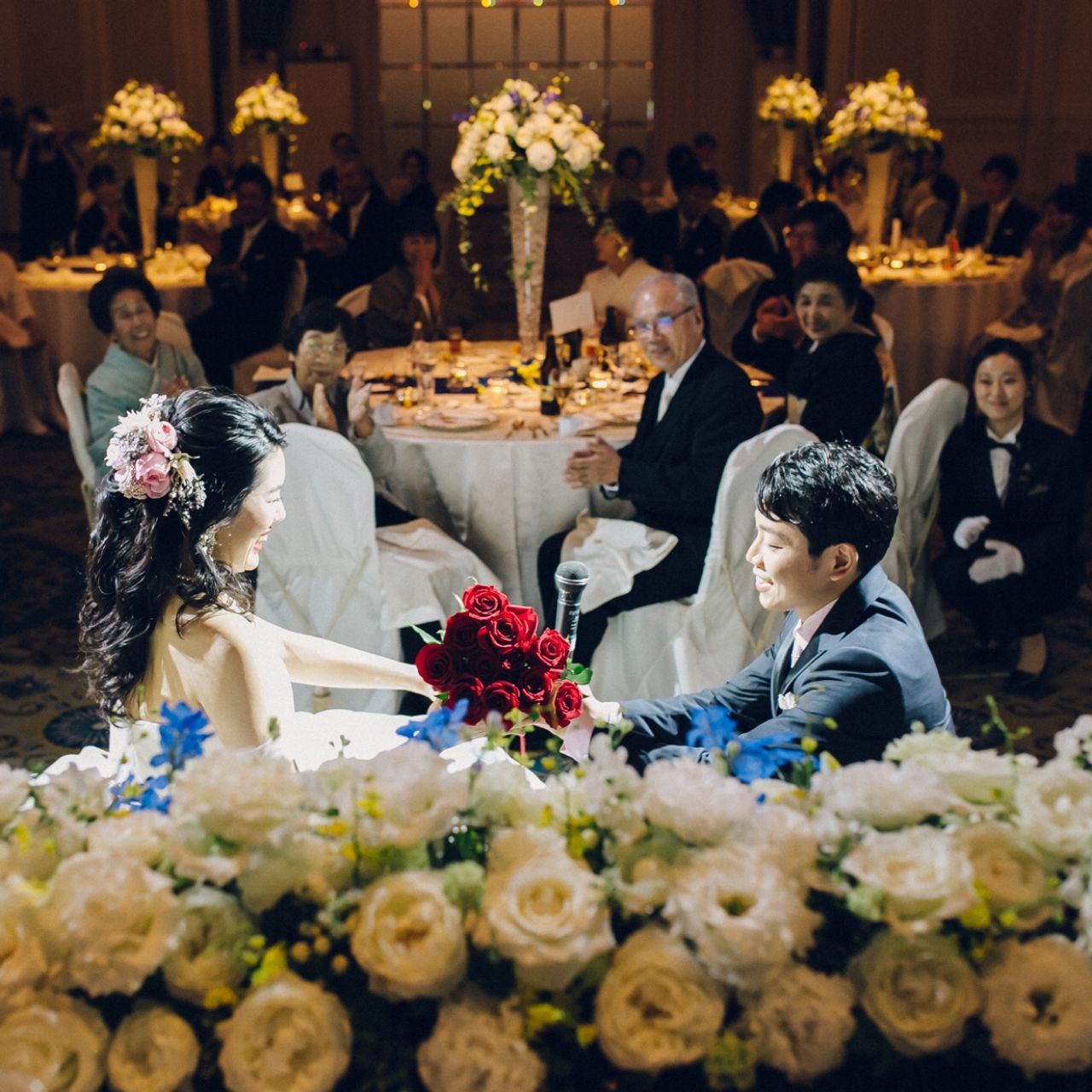 披露宴パーティのカバー写真