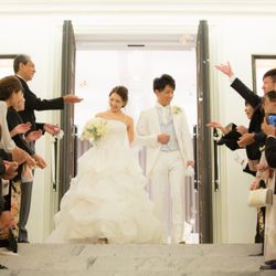 ベイサイド迎賓館 和歌山で挙げたaym.1017さんの結婚披露宴・挙式カバー写真1枚目