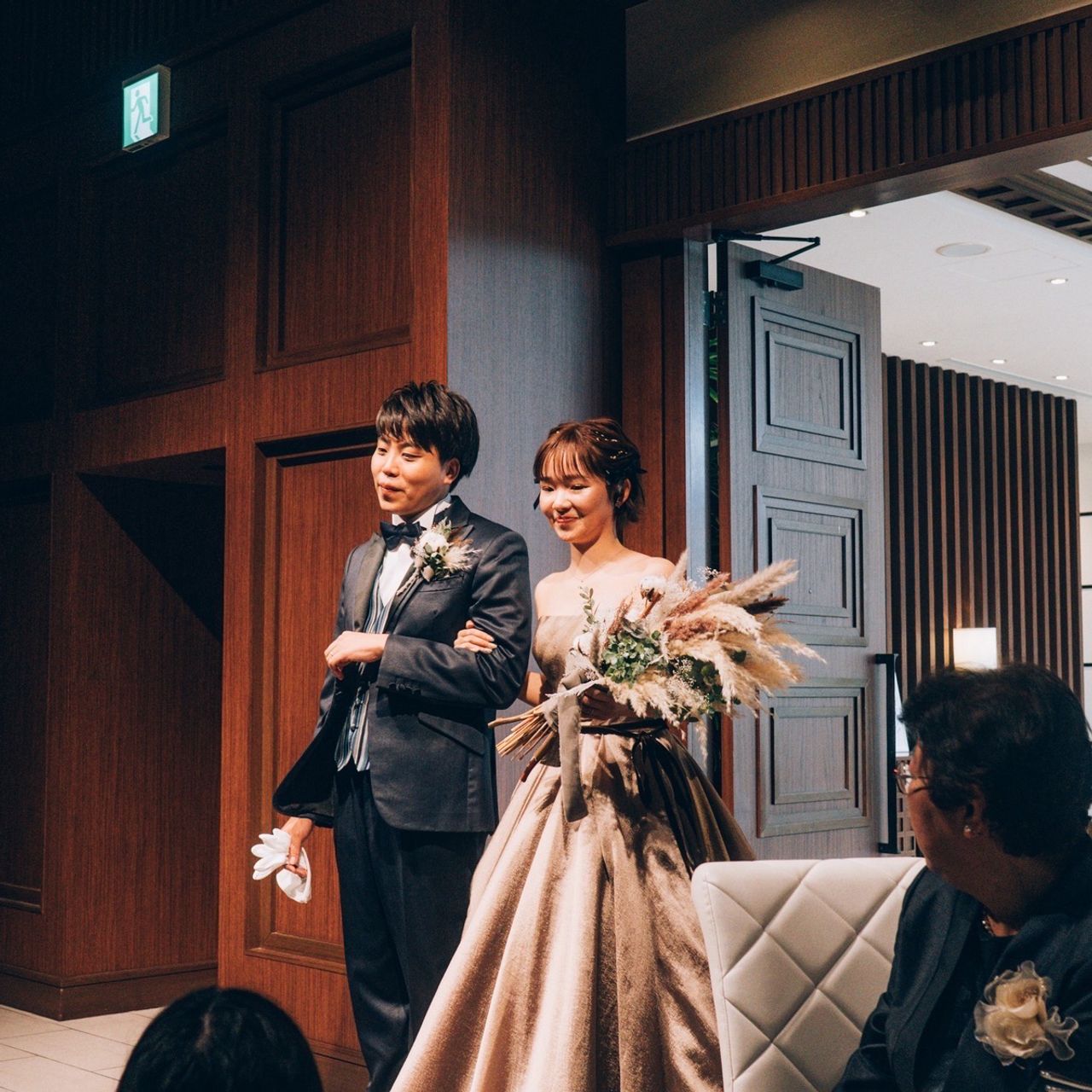 披露宴パーティのカバー写真