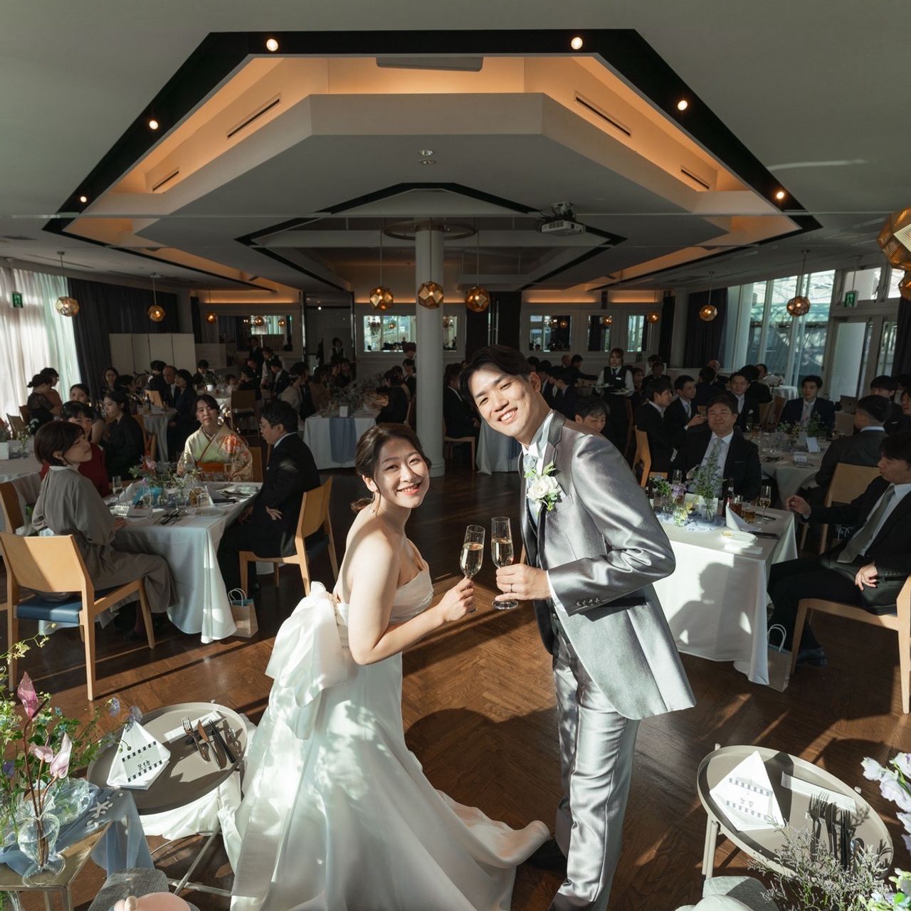 披露宴パーティのカバー写真