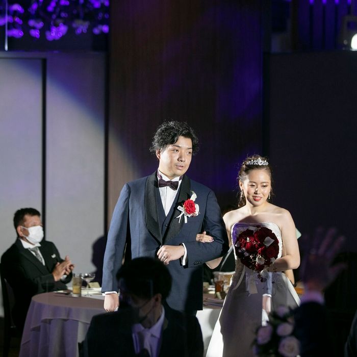 ノートルダム大阪ONEで挙げたt.r1025さんの結婚披露宴・挙式カバー写真0枚目