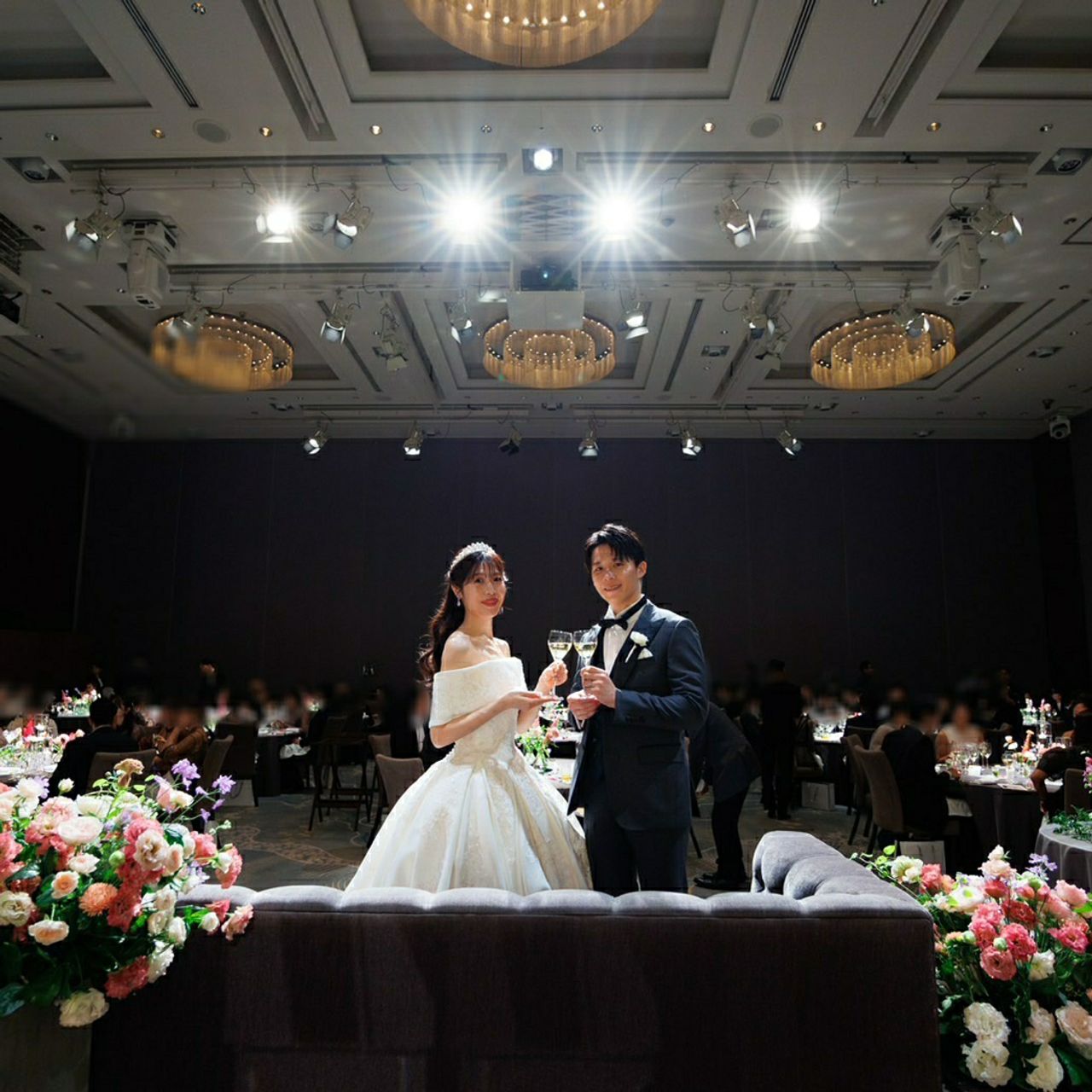 披露宴パーティのカバー写真