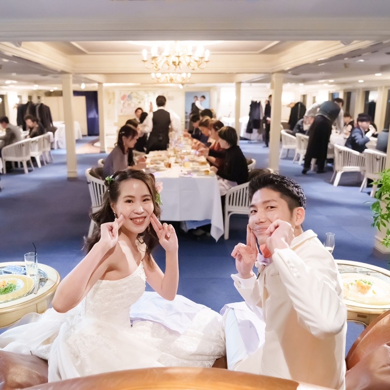 披露宴パーティのカバー写真