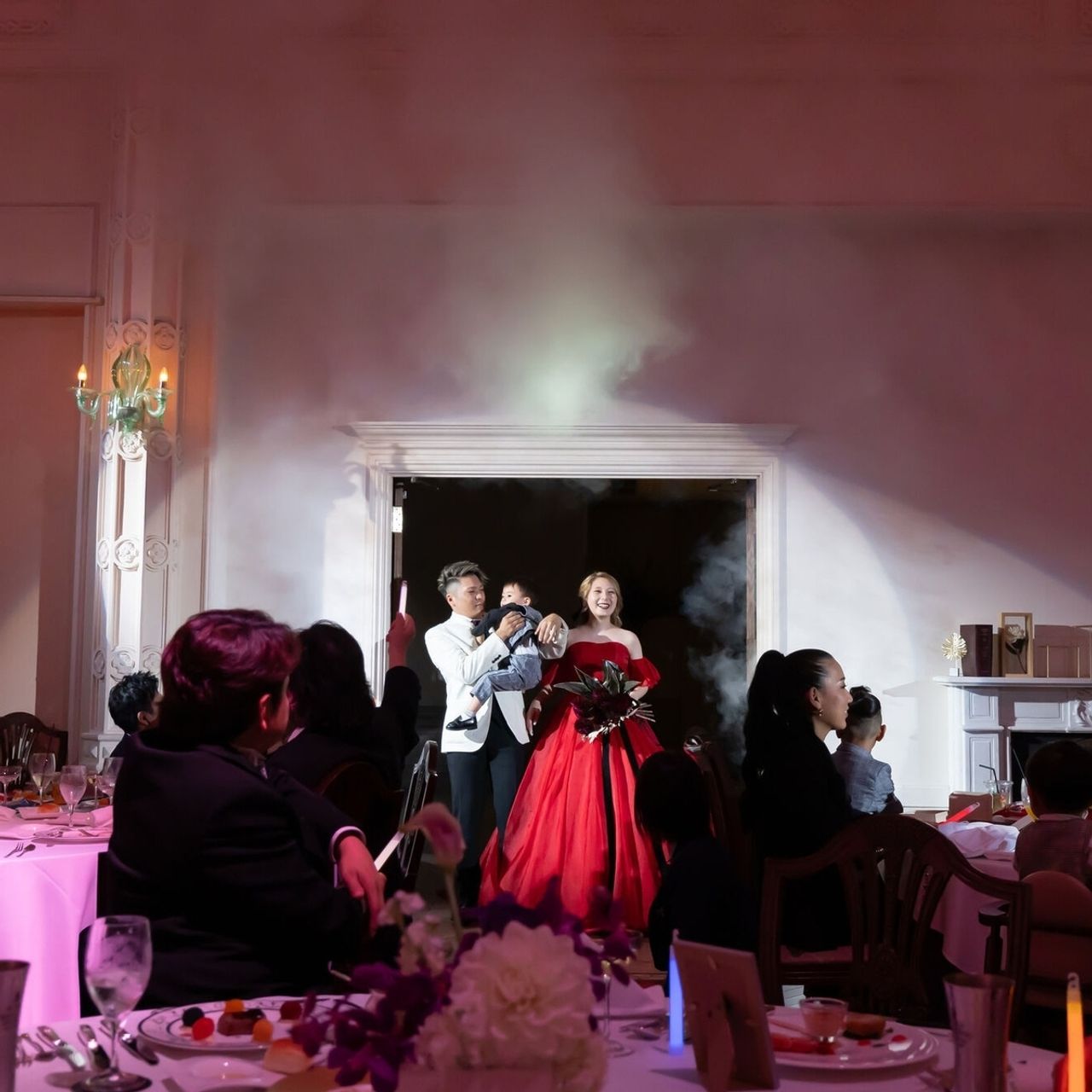 披露宴パーティのカバー写真