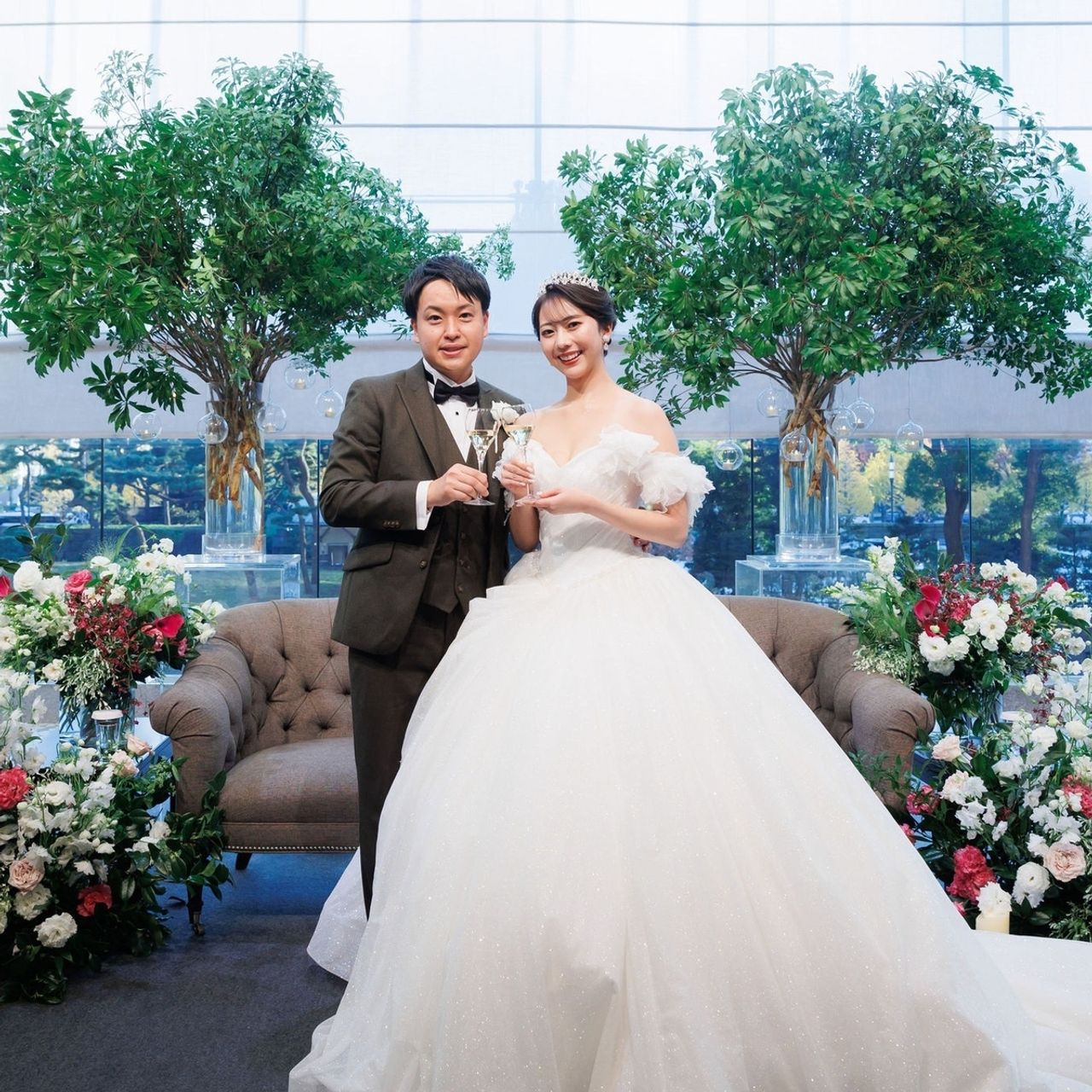 披露宴パーティのカバー写真