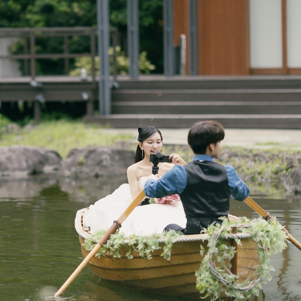 披露宴パーティのカバー写真