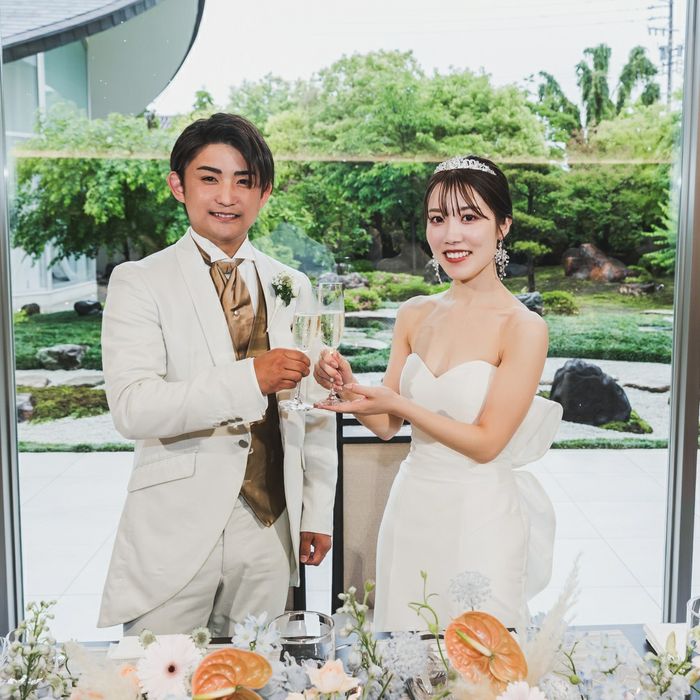 岐阜モノリスで挙げたymchi02さんの結婚披露宴・挙式カバー写真0枚目