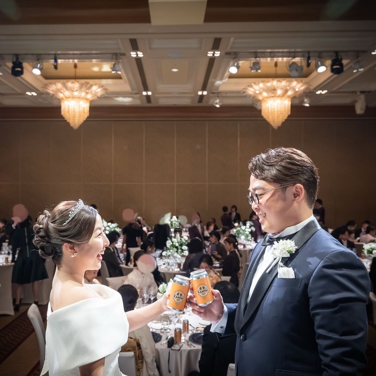 披露宴パーティのカバー写真