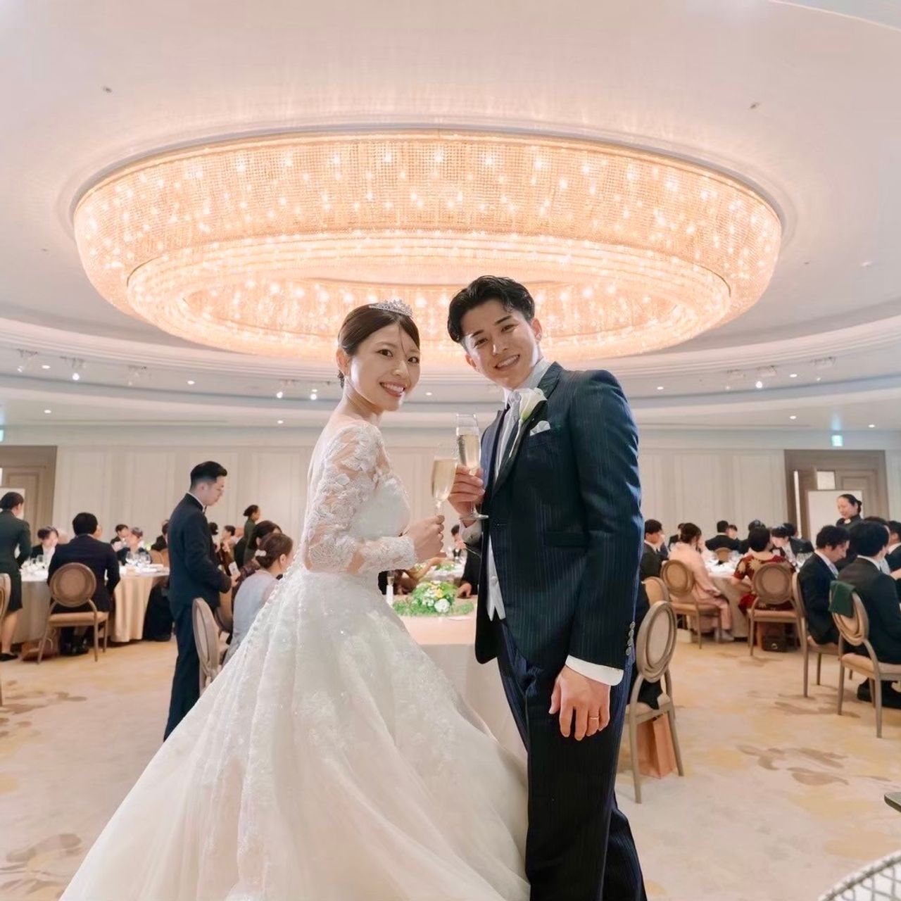 披露宴パーティのカバー写真