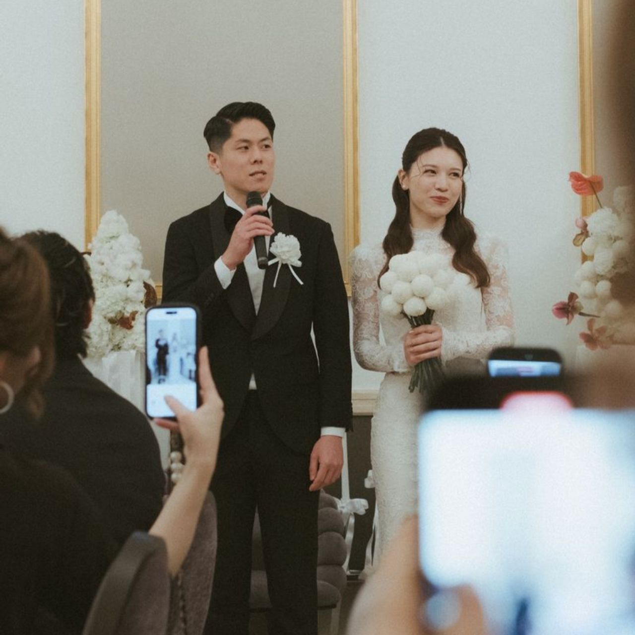 披露宴パーティのカバー写真