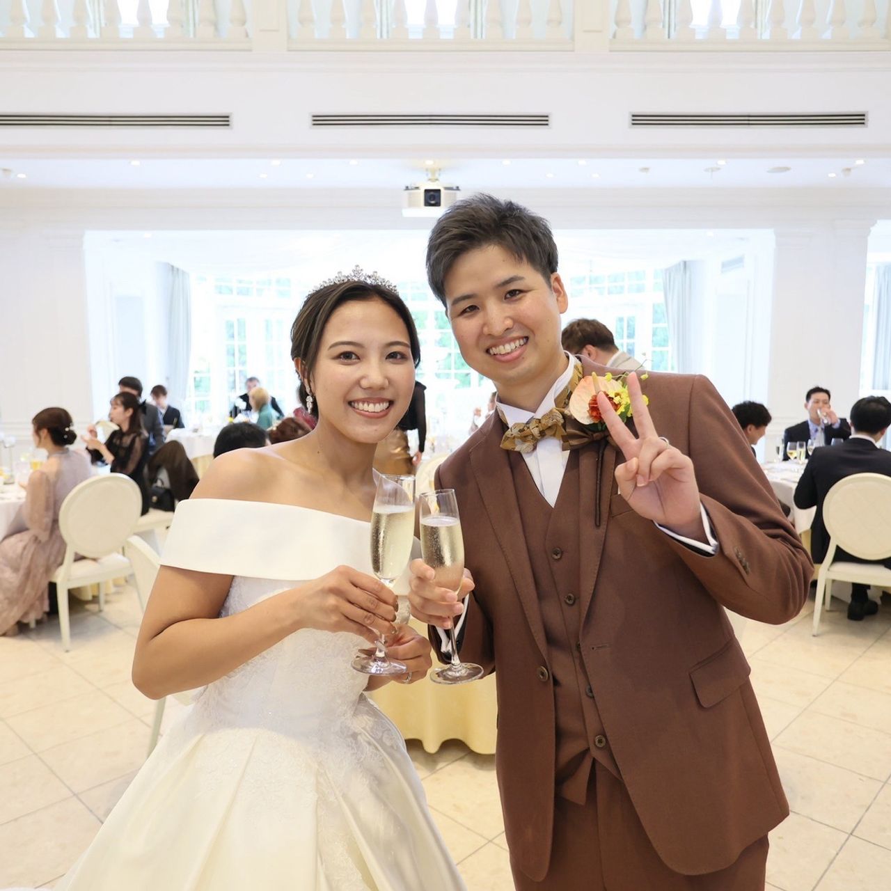 披露宴パーティのカバー写真