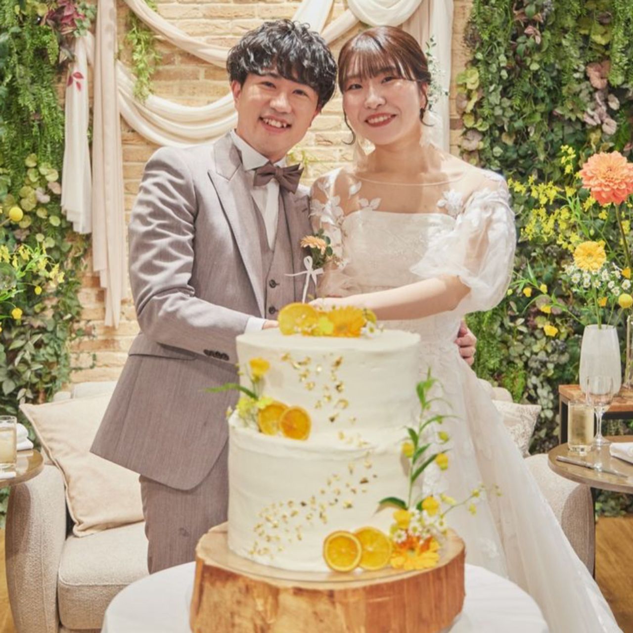 披露宴パーティのカバー写真