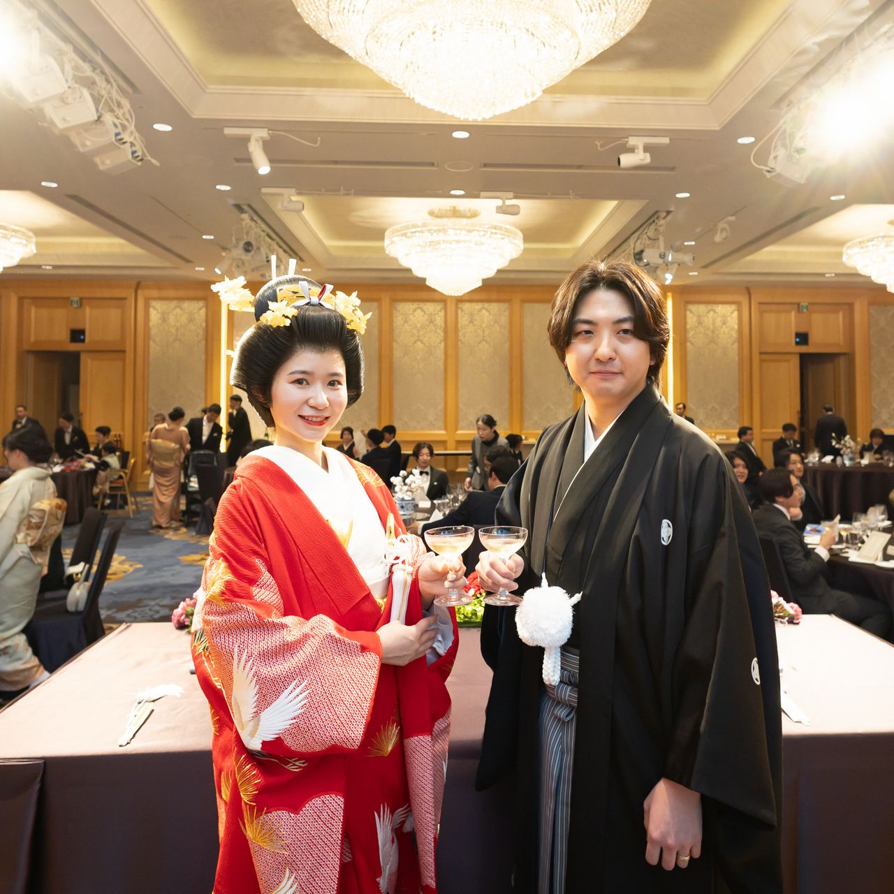 披露宴パーティのカバー写真