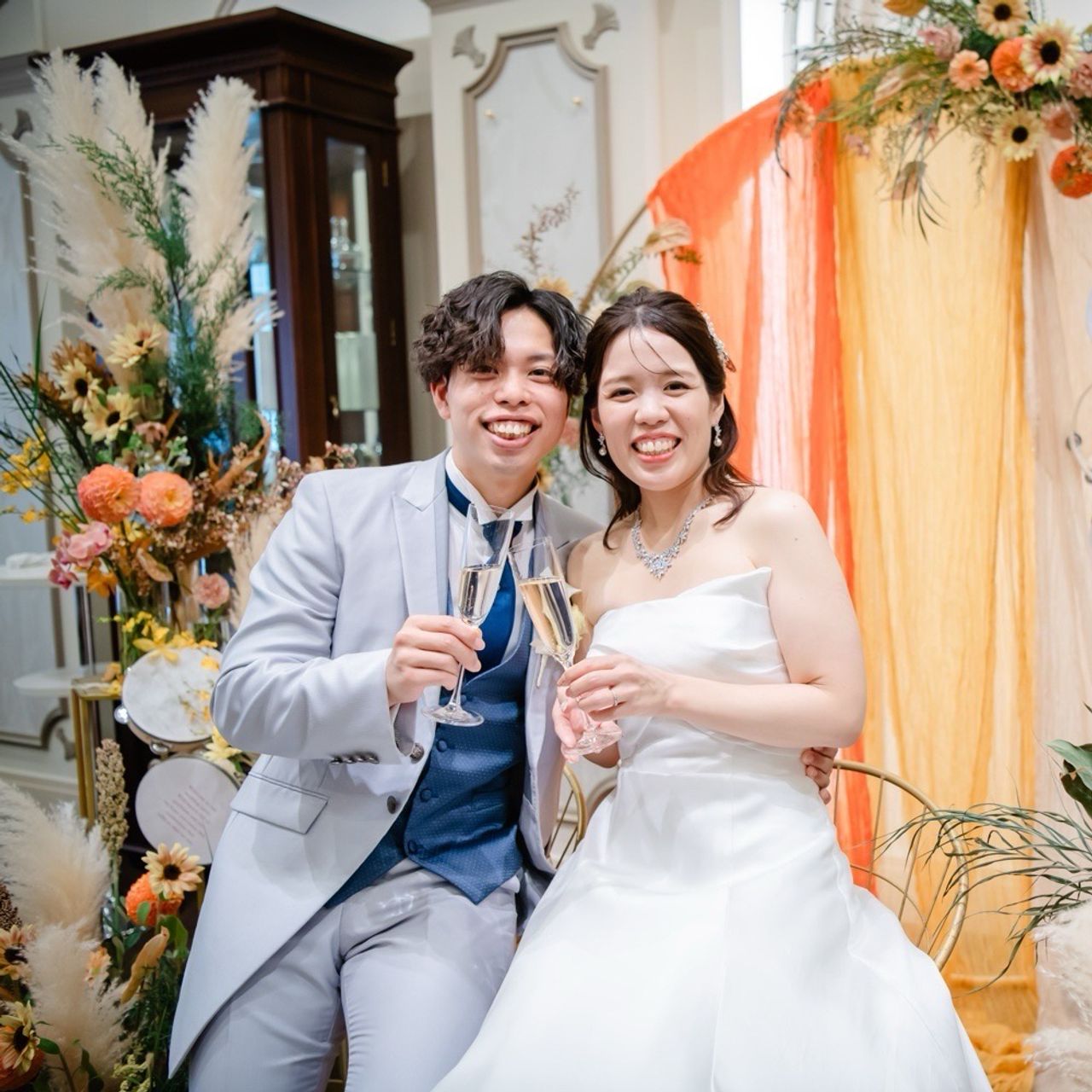 披露宴パーティのカバー写真