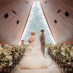 ニーズ神戸三宮 by T&G WEDDING (旧 ベイサイド迎賓館 神戸)で挙げたnapeworldさんの結婚披露宴・挙式カバー写真1枚目