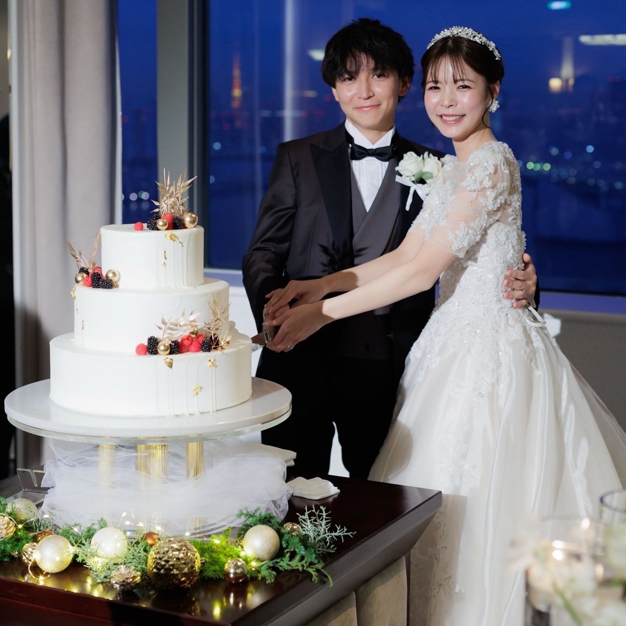 披露宴パーティのカバー写真