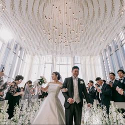 アヴァンセリアン大阪で挙げたHanaHanaさんの結婚披露宴・挙式カバー写真1枚目