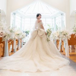 mariko_.wedding._さんの披露宴・挙式カバー写真