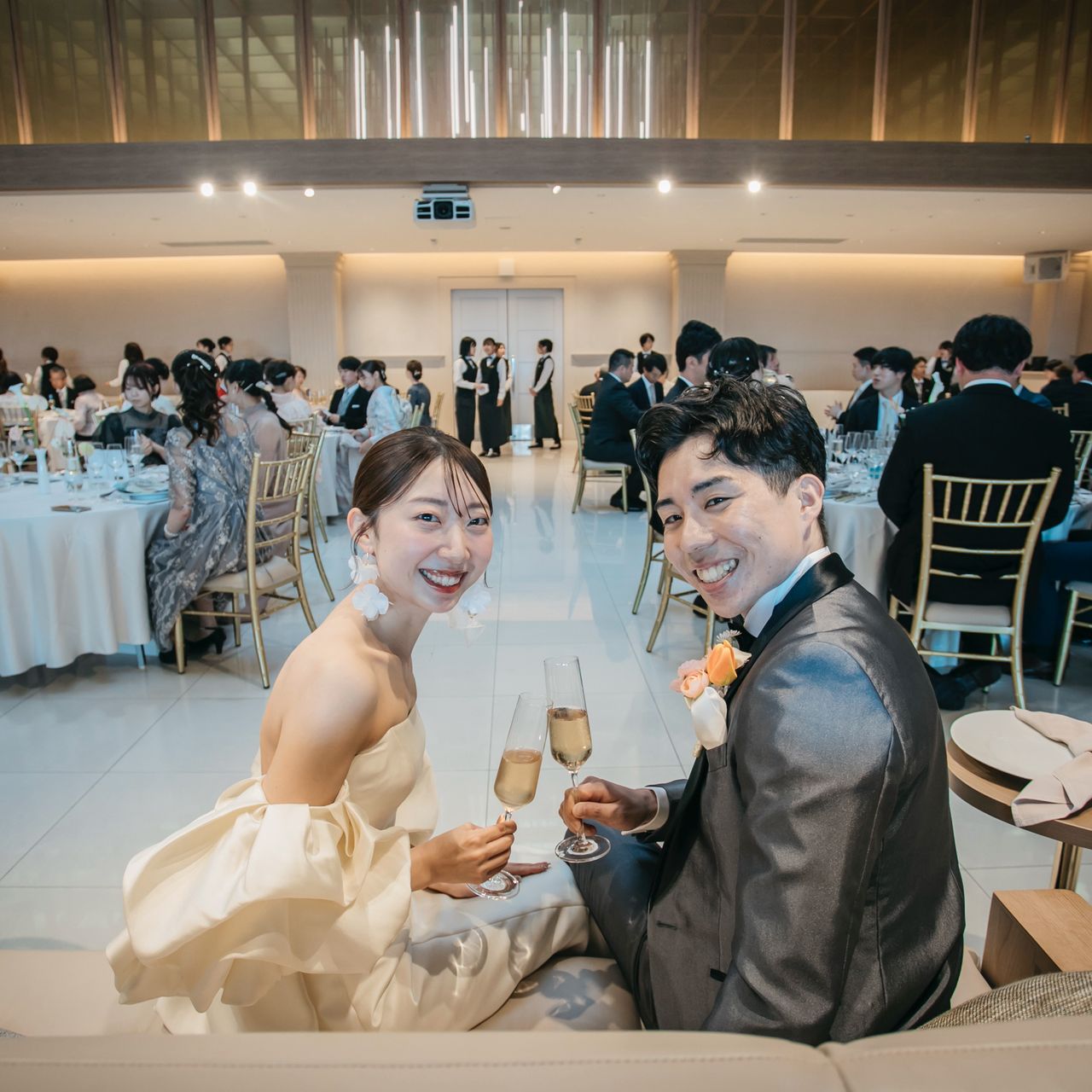 披露宴パーティのカバー写真