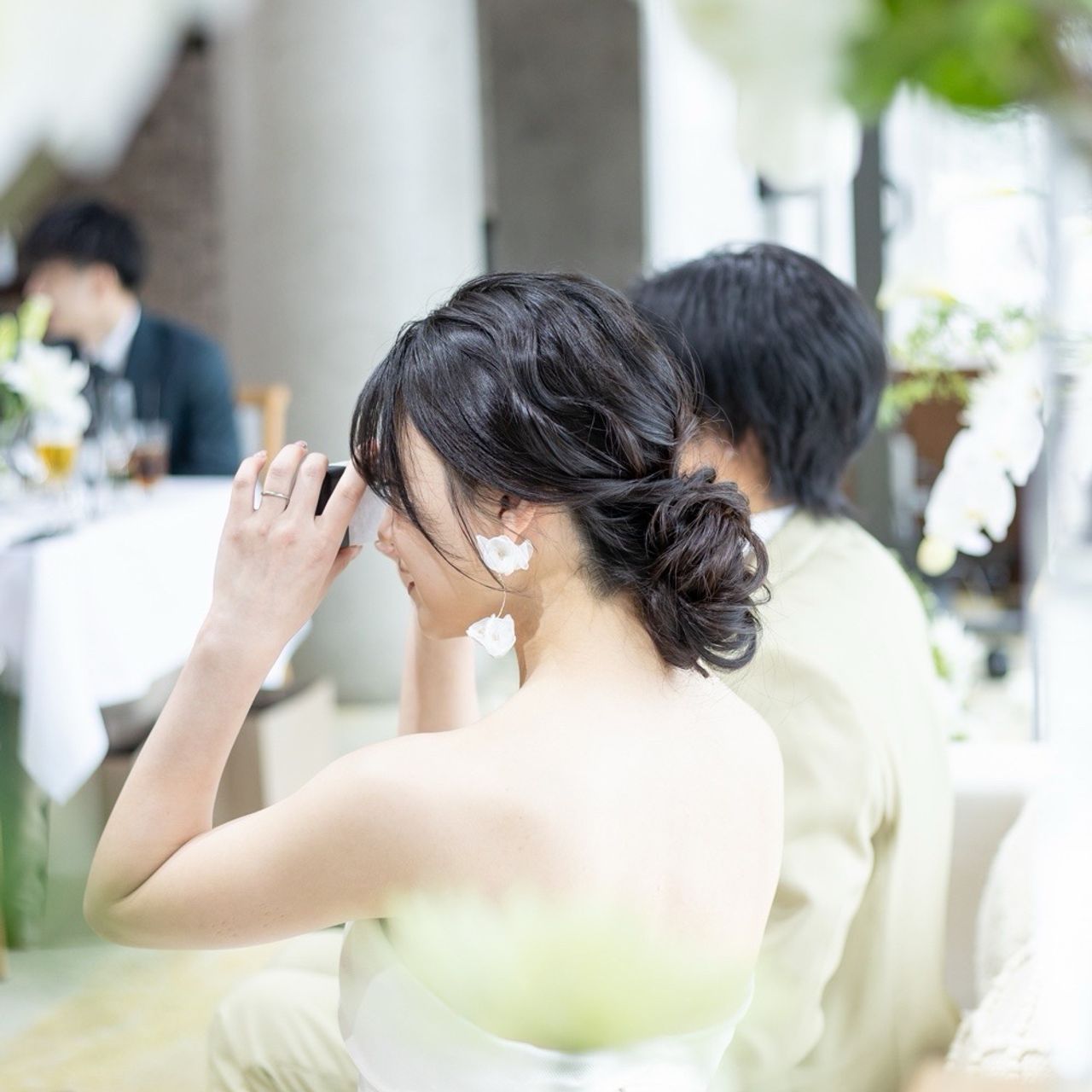 披露宴パーティのカバー写真