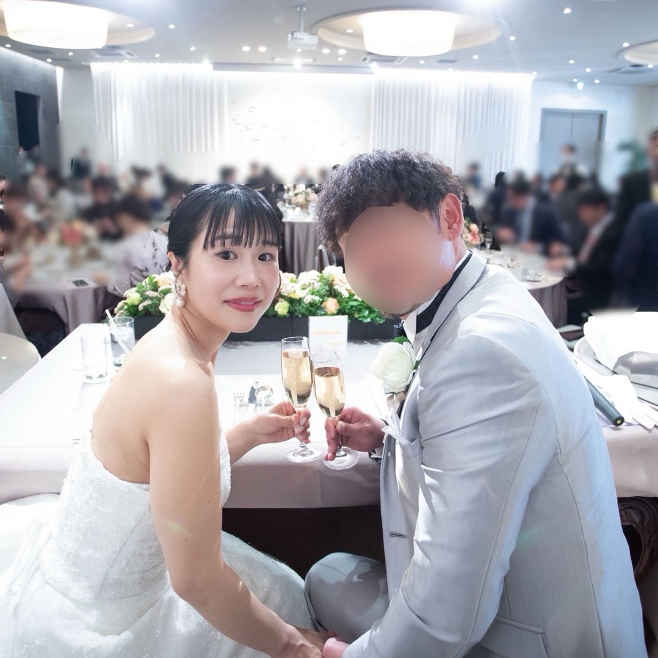披露宴パーティのカバー写真