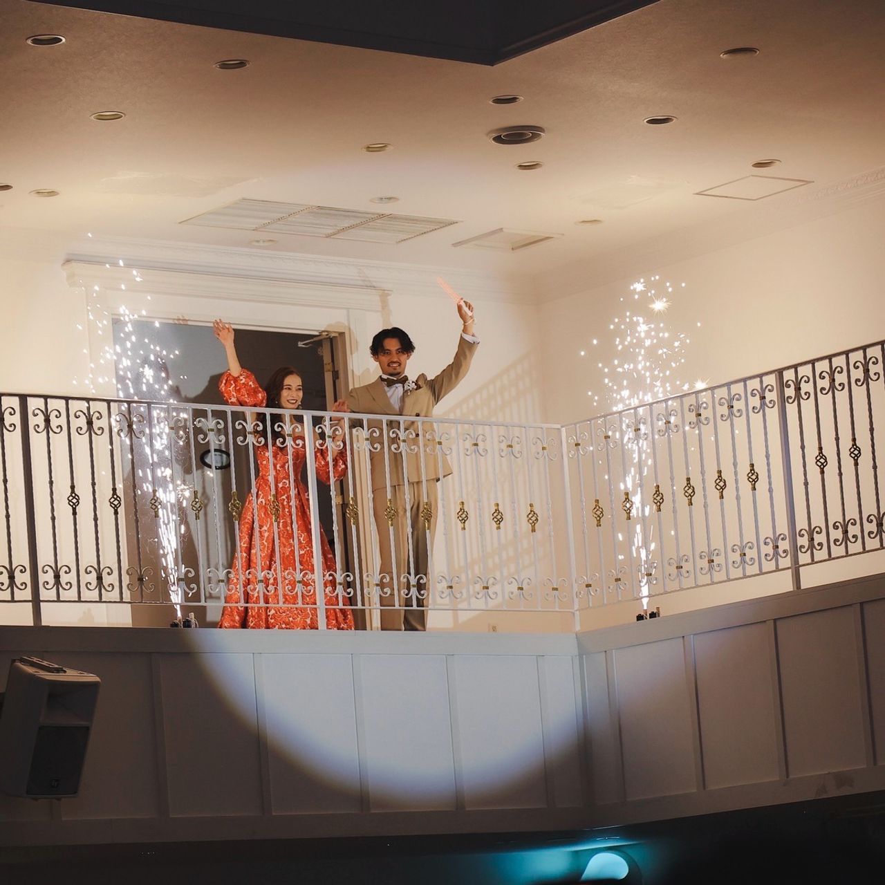 披露宴パーティのカバー写真