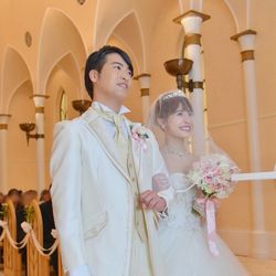 ディズニーアンバサダー®️ホテルで挙げたrrreina_ftwさんの結婚披露宴・挙式カバー写真1枚目
