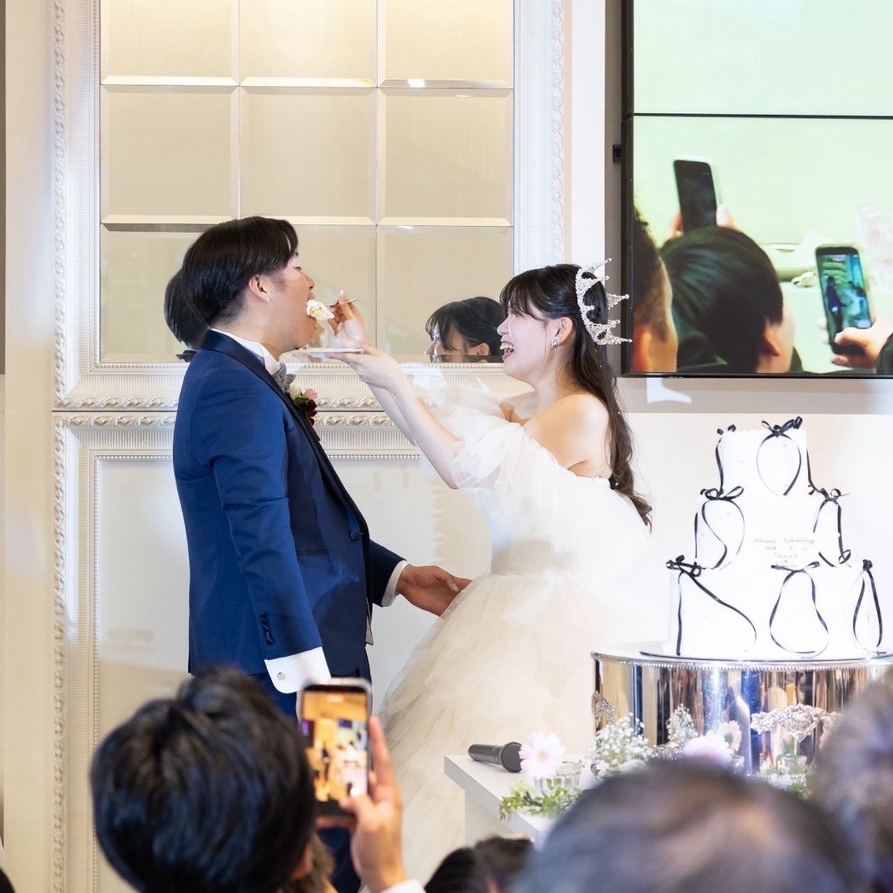 披露宴パーティのカバー写真
