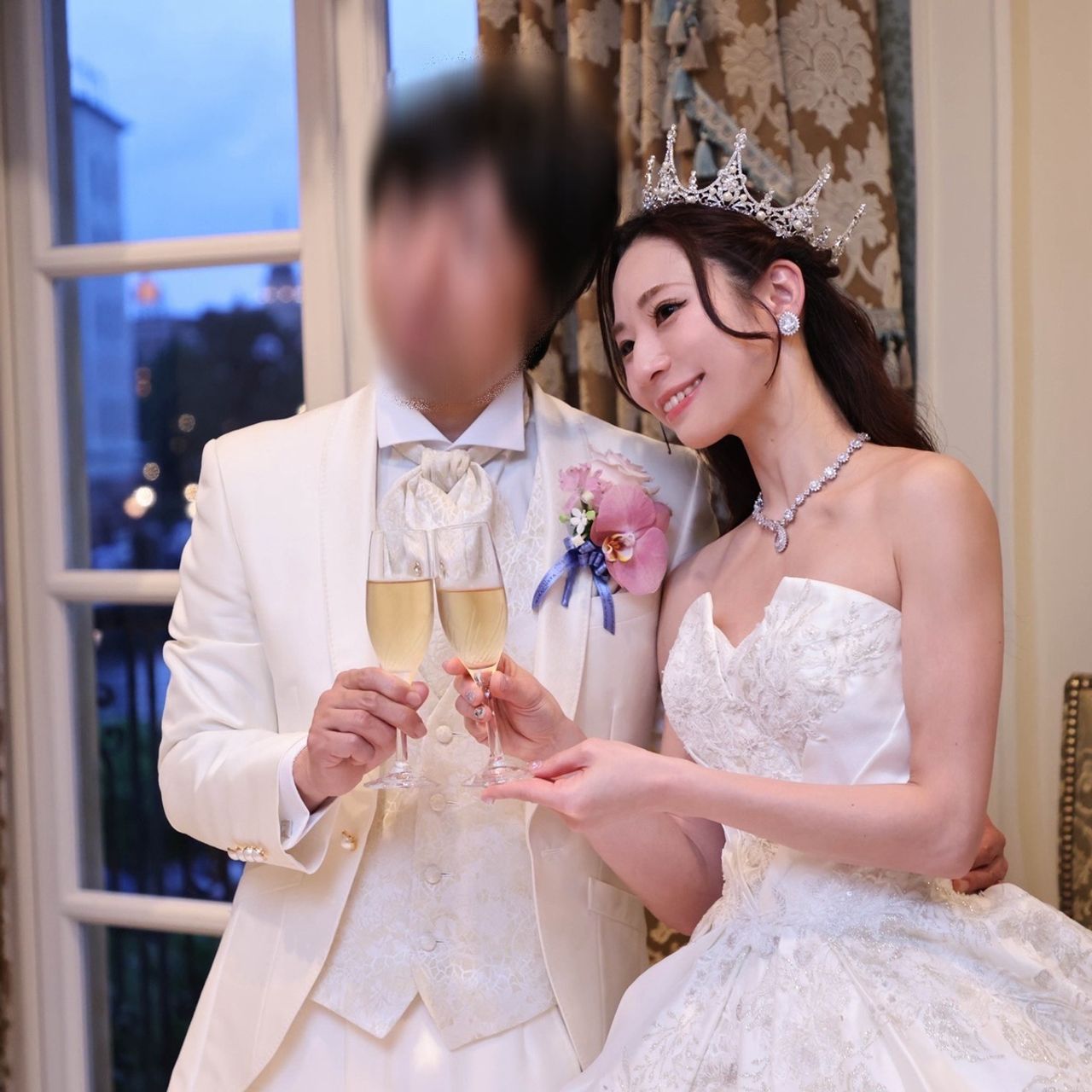 披露宴パーティのカバー写真
