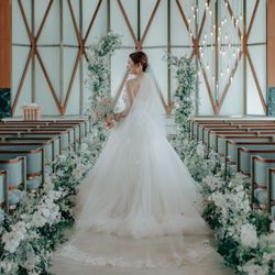 なつみさんの披露宴・挙式カバー写真