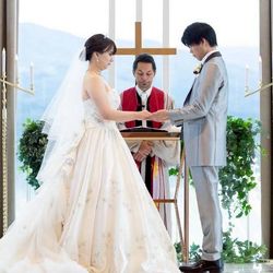 ベル・カシェットで挙げた0m1chaさんの結婚披露宴・挙式カバー写真1枚目