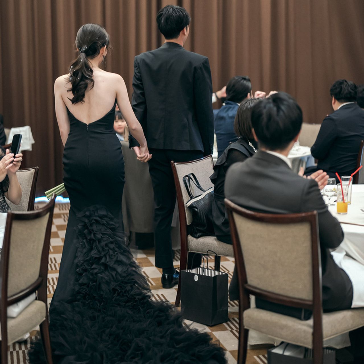 披露宴パーティのカバー写真
