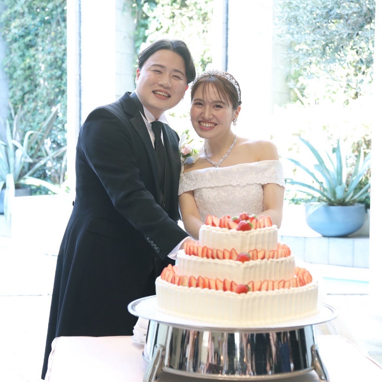 披露宴パーティのカバー写真