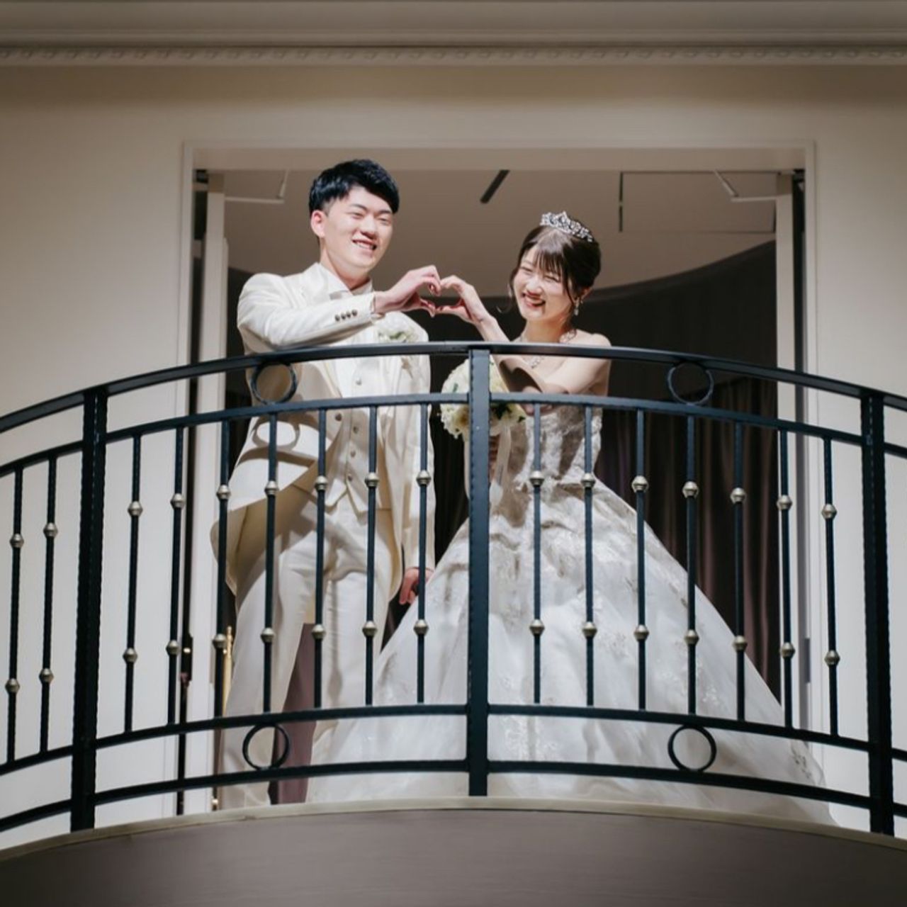 披露宴パーティのカバー写真