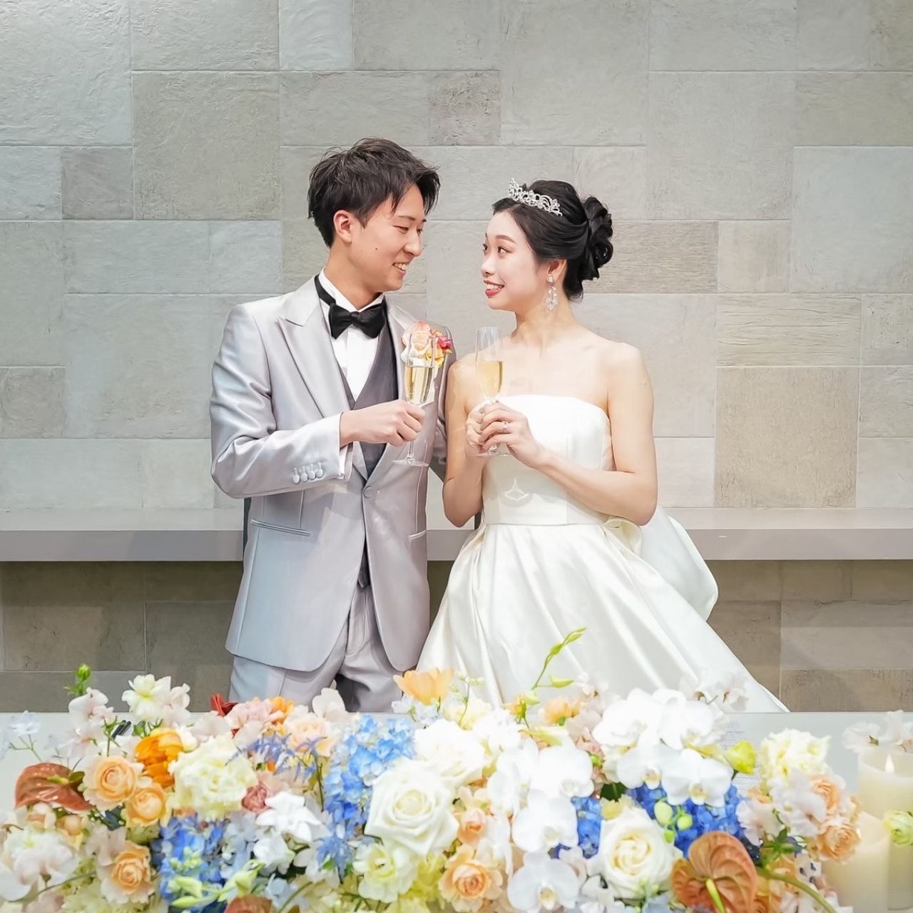 披露宴パーティのカバー写真