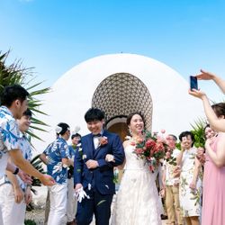 瀬良垣島教会/アールイズ・ウエディングで挙げたer_wd.iさんの結婚披露宴・挙式カバー写真1枚目