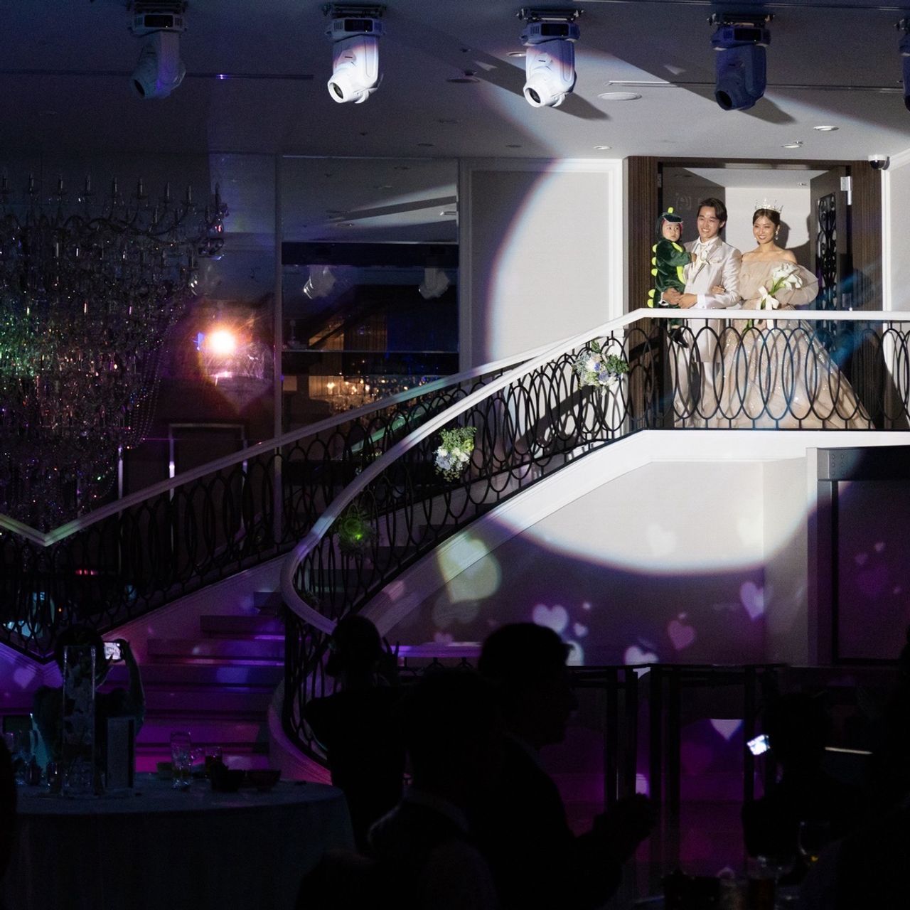 披露宴パーティのカバー写真