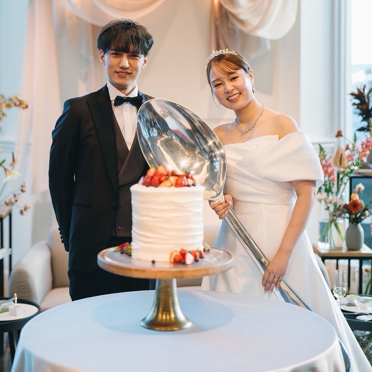 披露宴パーティのカバー写真