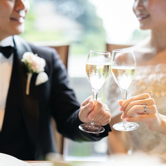 ともちんさんの披露宴・挙式カバー写真