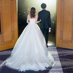 mapi_wedさんの披露宴・挙式カバー写真
