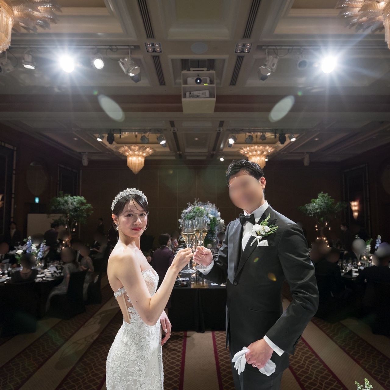 披露宴パーティのカバー写真