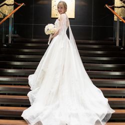 ルミヴェール東京(LUMIVEIL TOKYO)で挙げたmuku._.さんの結婚披露宴・挙式カバー写真3枚目