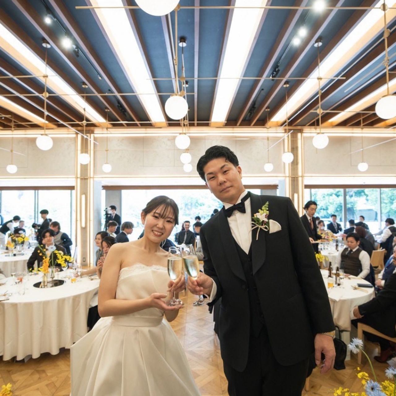 披露宴パーティのカバー写真