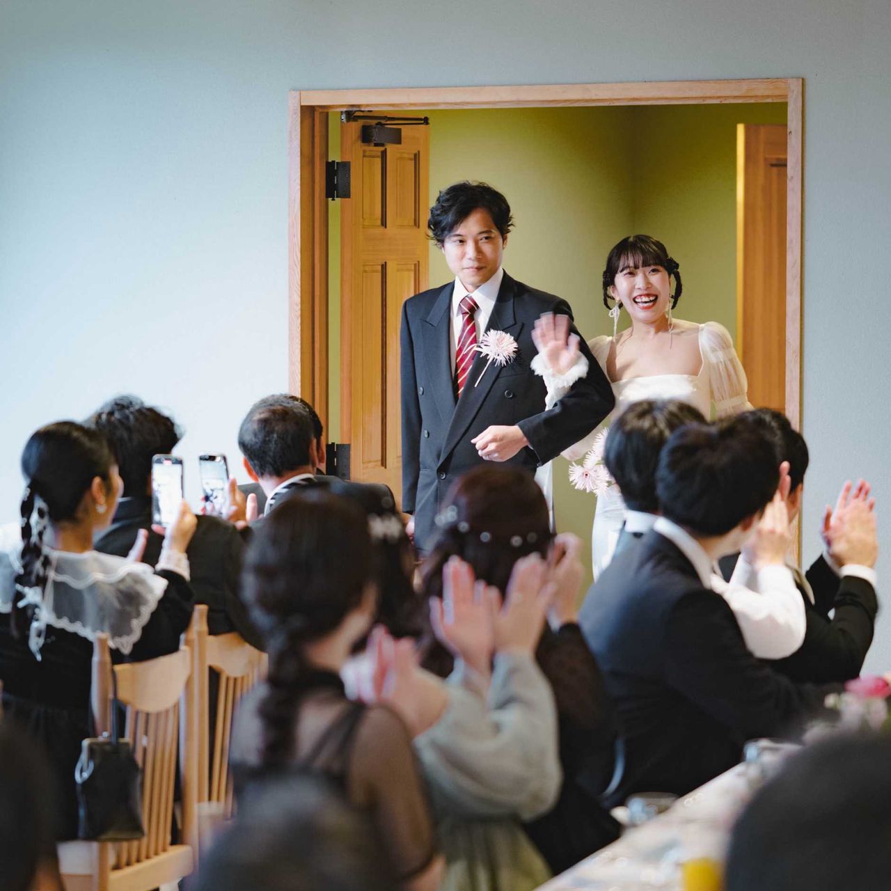 披露宴パーティのカバー写真