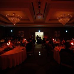 ロイヤルパインズホテル浦和で挙げたMikisonさんの結婚披露宴・挙式カバー写真2枚目