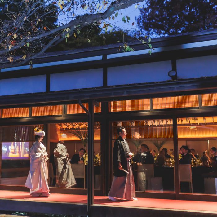 rina.loenaさんの披露宴・挙式カバー写真