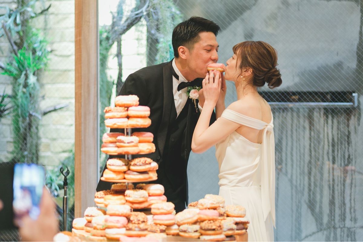 ケーキカットしなくてもいいの 代わりの演出10選 結婚式準備はウェディングニュース